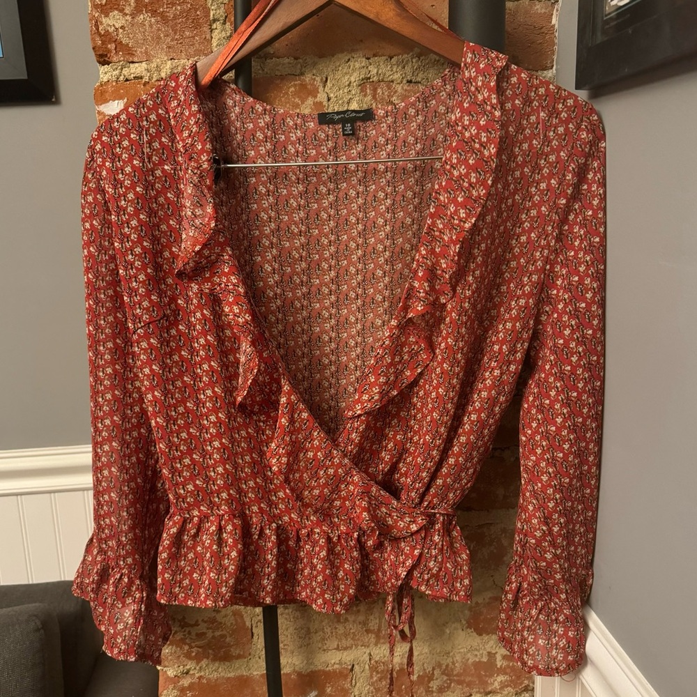 Paper Closet Wrap Around Red Floral V Neck Blouse Size 10